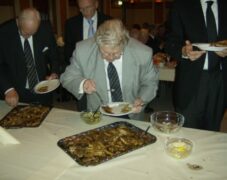 BRUNO_aalespisning_2008_1 BRUNO_aalespisning_2008_1